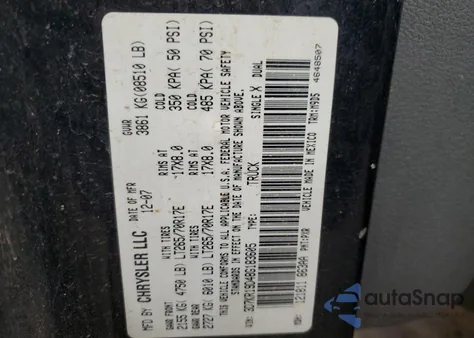 2008 Dodge Ram 1500 из США, поврежденный, VIN 3D7KR19D48G183605